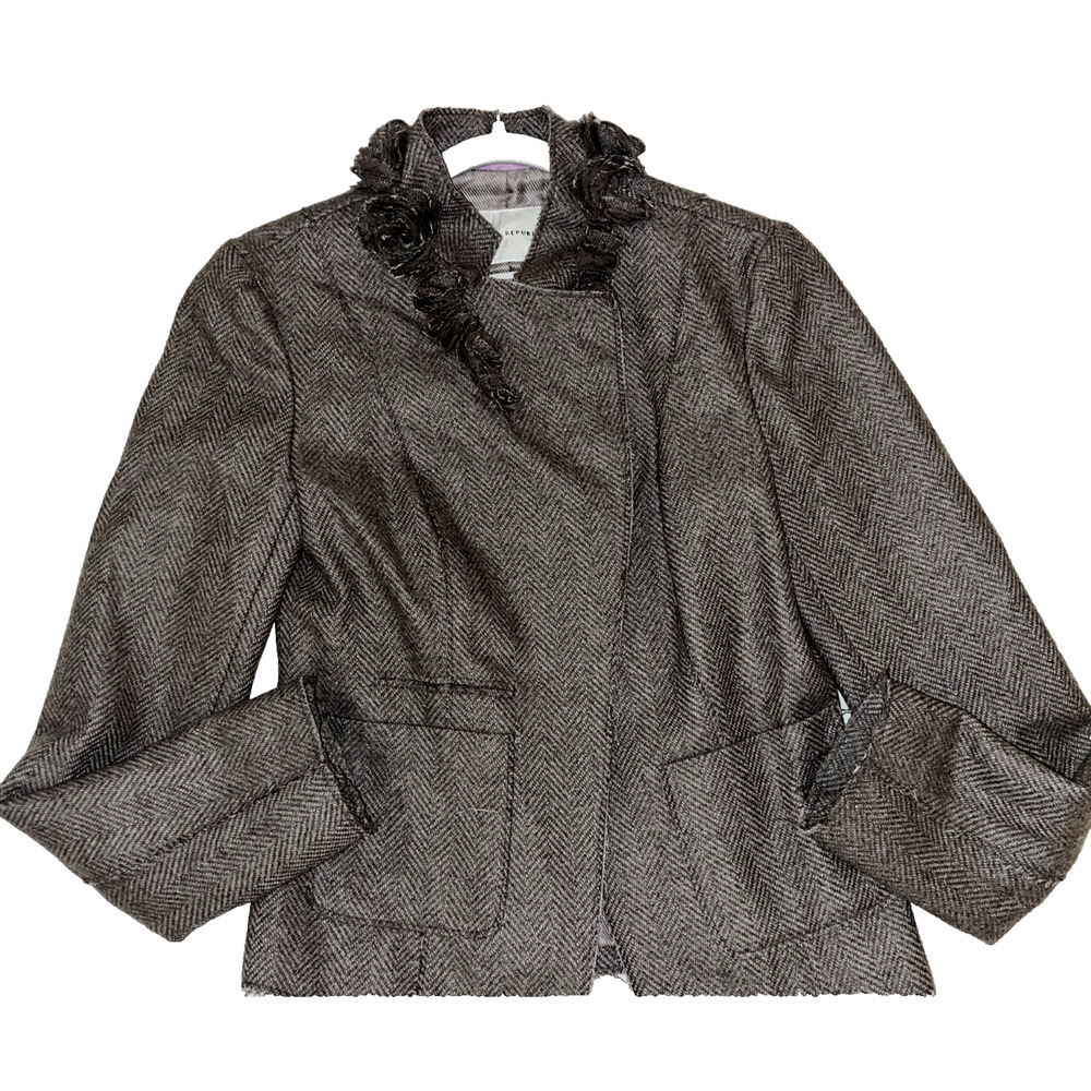 Banana Republic Italian Fabric Women's Wool Blend Jacket Rosette Collar Size 0